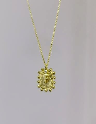 Taşlı Harf Charmlı Plaka kolye- 925 Ayar Gümüş