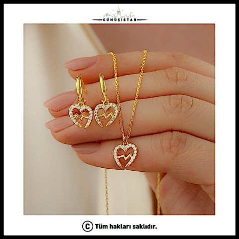 925 Ayar Gümüş Kalp Ritm Kolye Küpe Seti