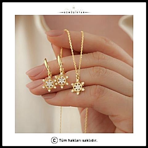 925 Ayar Gümüş Yıldız Küpe Kolye Seti