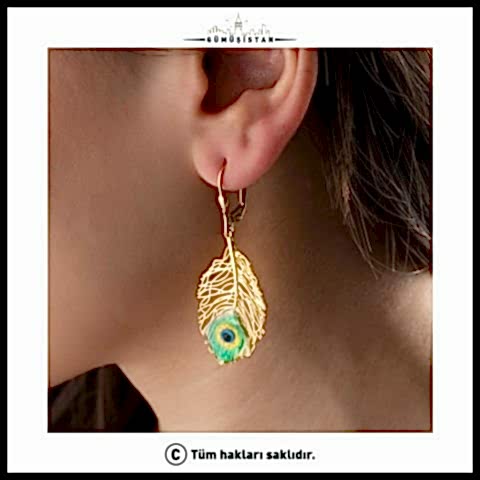 925 Ayar Gümüş Nazarlı Tavus kuşu Tüy Küpe