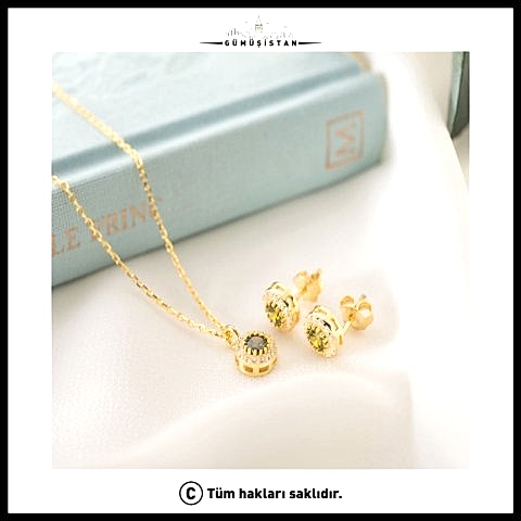 925 Ayar Gümüş Ağustos Ayı Doğum Taşı ( Peridot ) Kolye - Küpe Seti