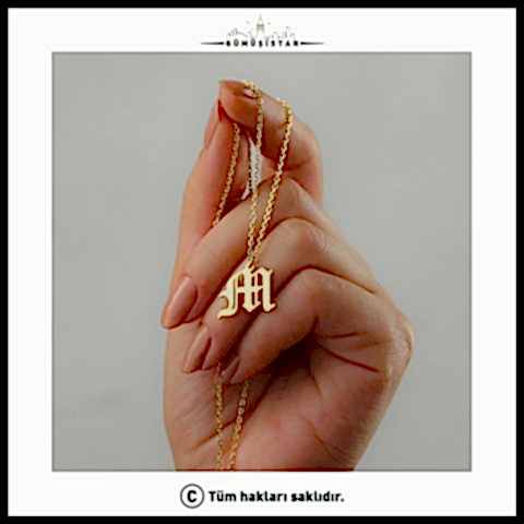 925 Ayar Gümüş Kişiye Özel Eski İngiliz Harfli Kolye