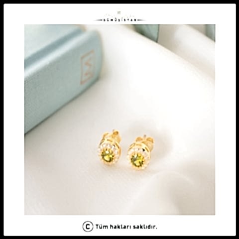 925 Ayar Gümüş Ağustos Ayı Doğum Taşı ( Peridot ) Küpe