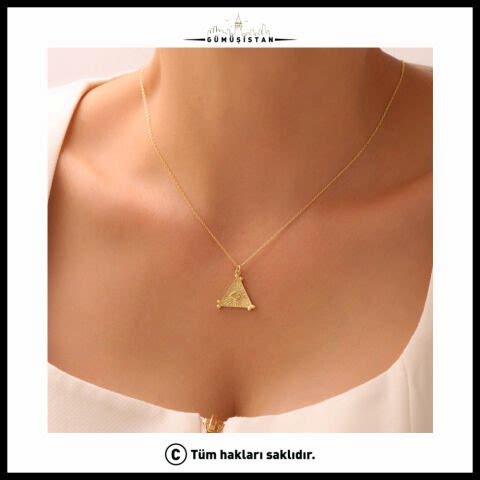 925 Ayar Gümüş Ra Üçgen Kolye