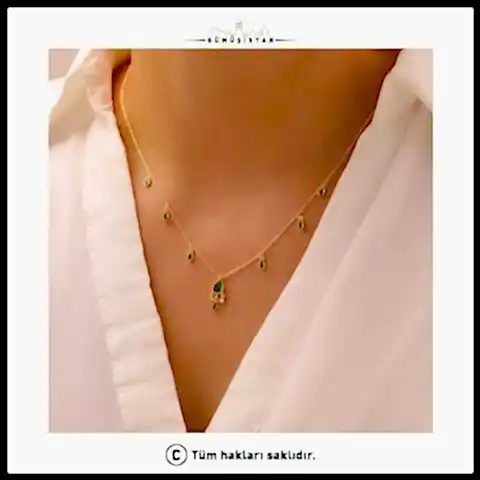 925 Ayar Gümüş Zümrüt Taşlı Salaş Kolye