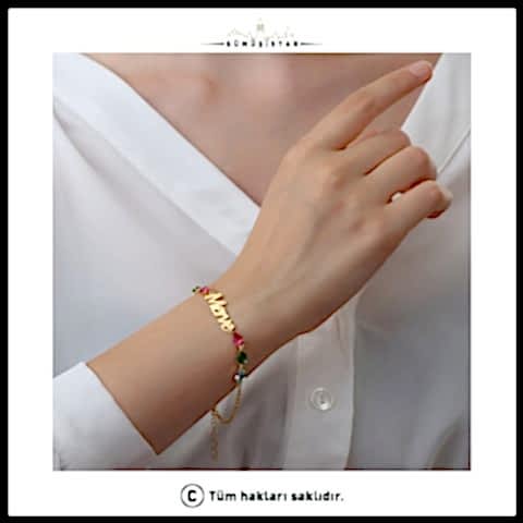 925 Ayar Gümüş Rengarek Taş Detaylı İsimli Bileklik